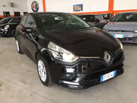 Used RENAULT CLIO Petrol 2018 Ad 