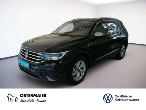 Used VOLKSWAGEN TIGUAN Petrol 2023 Ad 