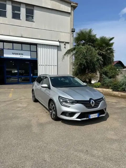 Annonce RENAULT MEGANE Essence 2019 d'occasion 