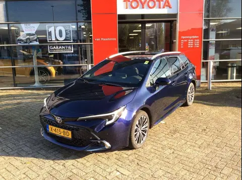 Used TOYOTA COROLLA Hybrid 2023 Ad 