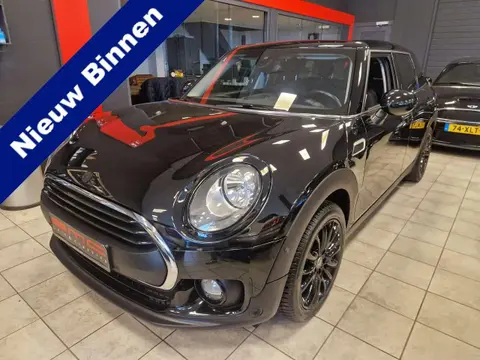 Used MINI ONE Petrol 2018 Ad 