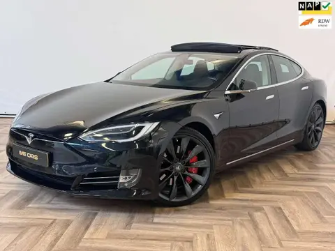 Used TESLA MODEL S Electric 2018 Ad 