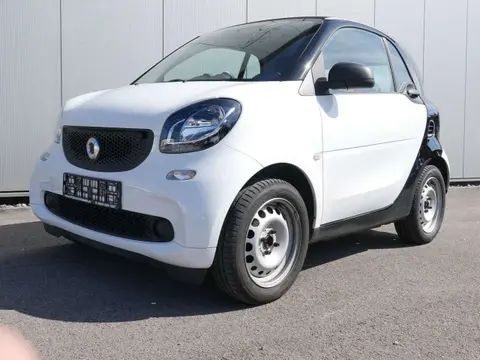 Used SMART FORTWO Petrol 2017 Ad 