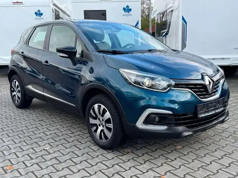 Used RENAULT CAPTUR Petrol 2018 Ad 