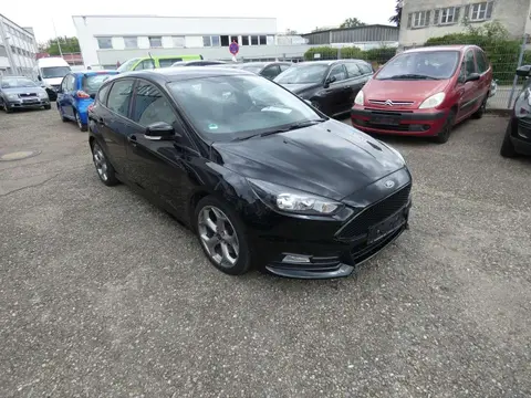 Used FORD FOCUS Petrol 2017 Ad Germany