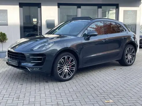 Used PORSCHE MACAN Petrol 2017 Ad 