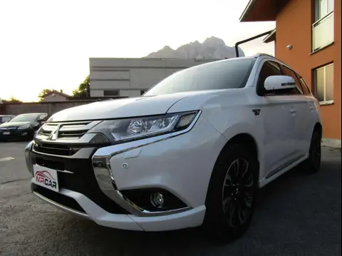 Annonce MITSUBISHI OUTLANDER Hybride 2019 d'occasion 