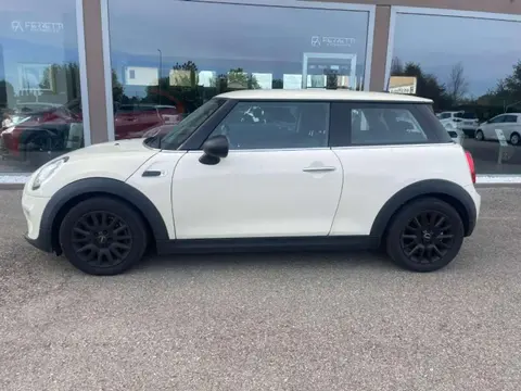 Used MINI ONE Diesel 2016 Ad 