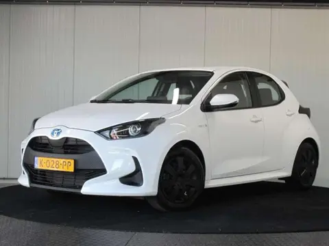 Used TOYOTA YARIS Hybrid 2021 Ad 