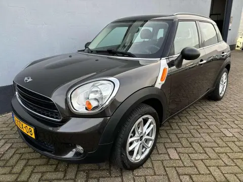 Used MINI ONE Petrol 2014 Ad 