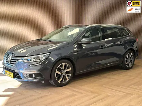 Used RENAULT MEGANE Petrol 2017 Ad 