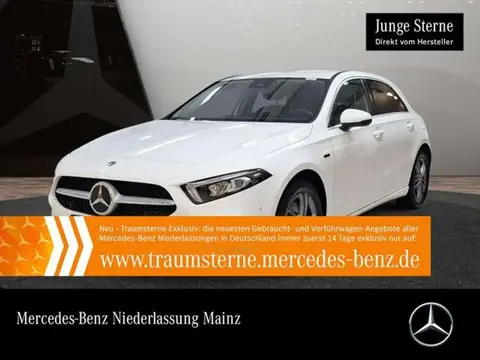 Annonce MERCEDES-BENZ CLASSE A Hybride 2020 d'occasion Allemagne