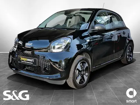 Used SMART FORFOUR Electric 2021 Ad 