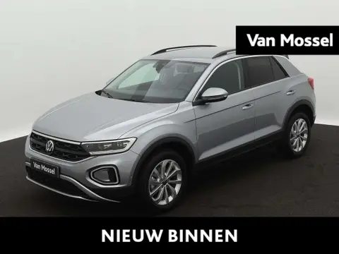 Annonce VOLKSWAGEN T-ROC Essence 2024 d'occasion 