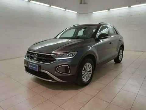 Used VOLKSWAGEN T-ROC Diesel 2023 Ad 