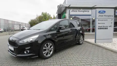 Used FORD S-MAX Petrol 2018 Ad 