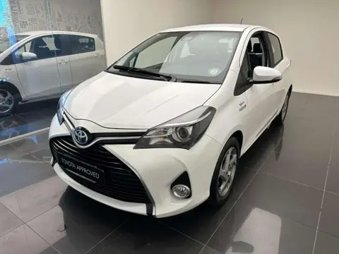 Used TOYOTA YARIS Hybrid 2016 Ad 