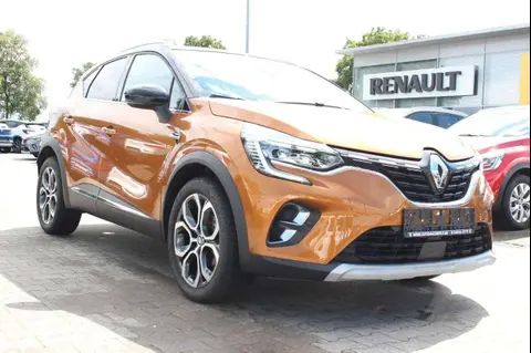 Used RENAULT CAPTUR Petrol 2022 Ad 