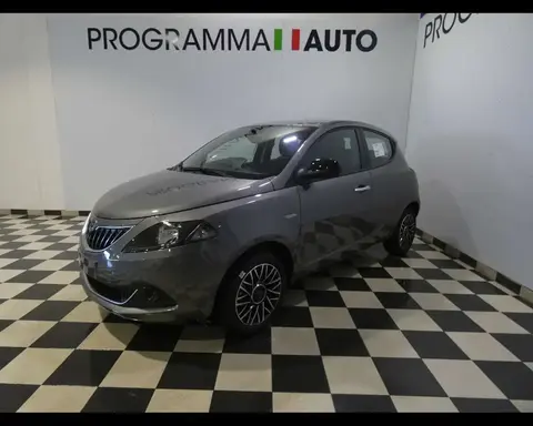 Used LANCIA YPSILON Hybrid 2024 Ad 