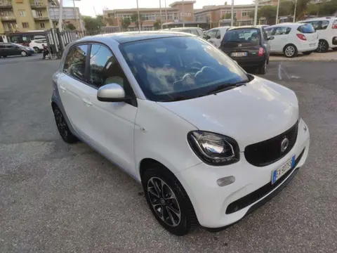 Annonce SMART FORFOUR Essence 2014 d'occasion 