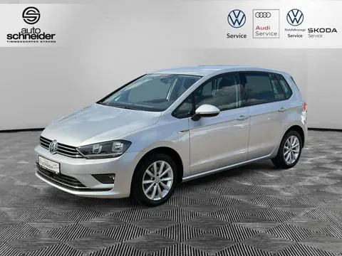 Used VOLKSWAGEN GOLF Petrol 2015 Ad 