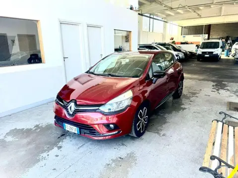 Used RENAULT CLIO Diesel 2018 Ad 