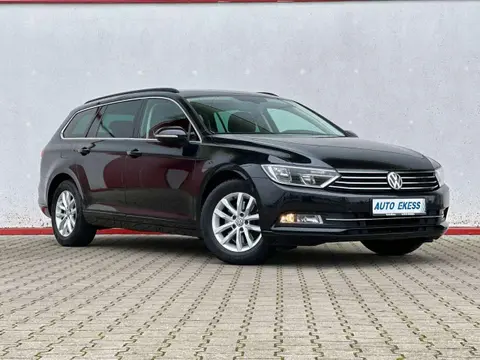 Used VOLKSWAGEN PASSAT Petrol 2017 Ad 