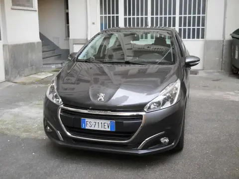 Used PEUGEOT 208 Petrol 2018 Ad 