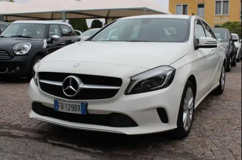 Annonce MERCEDES-BENZ CLASSE A Diesel 2015 d'occasion 