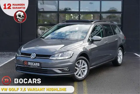 Used VOLKSWAGEN GOLF Petrol 2018 Ad 