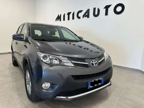 Used TOYOTA RAV4 Diesel 2015 Ad 