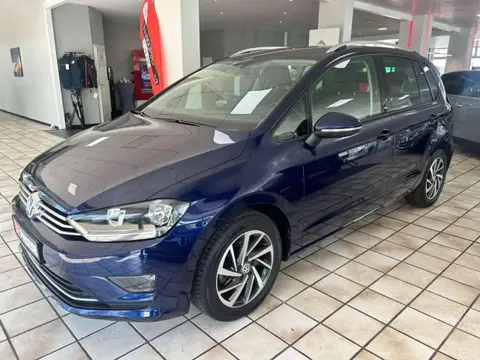 Used VOLKSWAGEN GOLF Petrol 2017 Ad 