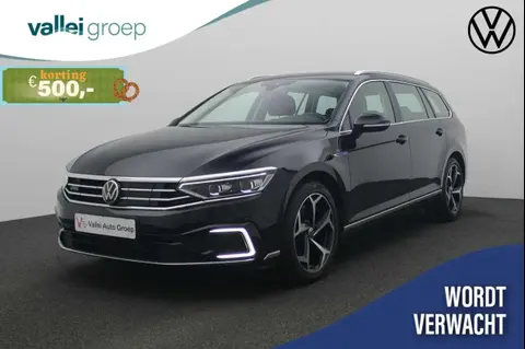 Used VOLKSWAGEN PASSAT Hybrid 2021 Ad 