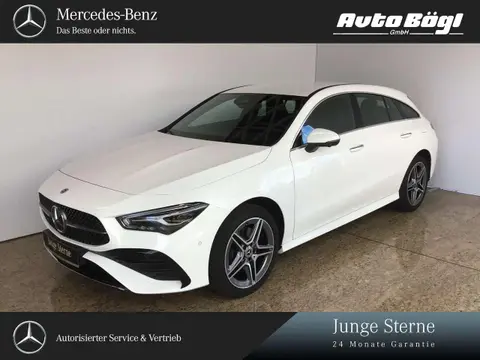 Used MERCEDES-BENZ CLASSE CLA Hybrid 2023 Ad 