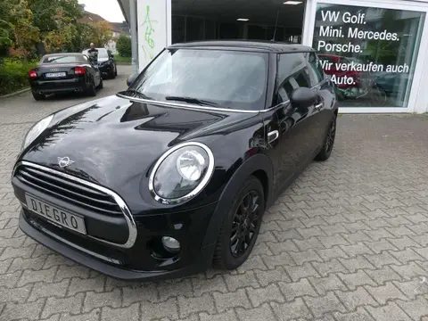 Used MINI ONE Petrol 2019 Ad 