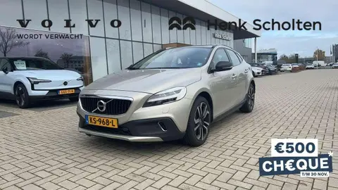 Annonce VOLVO V40 Essence 2016 d'occasion 