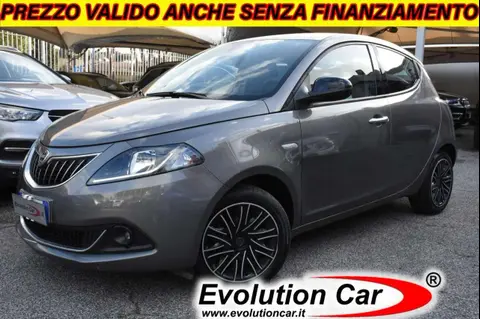 Used LANCIA YPSILON Hybrid 2022 Ad 