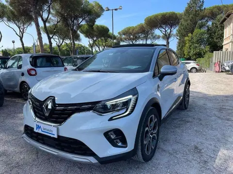 Used RENAULT CAPTUR Hybrid 2021 Ad 