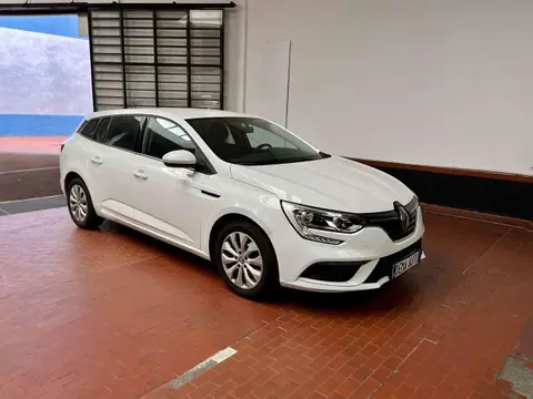 Used RENAULT MEGANE Petrol 2017 Ad 