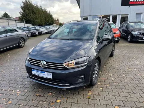 Used VOLKSWAGEN GOLF Petrol 2017 Ad 