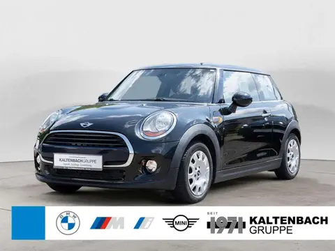 Used MINI COOPER Petrol 2015 Ad 