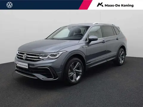 Used VOLKSWAGEN TIGUAN Petrol 2023 Ad 