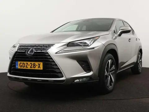 Annonce LEXUS NX Hybride 2018 d'occasion 