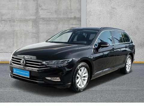 Used VOLKSWAGEN PASSAT Petrol 2023 Ad 