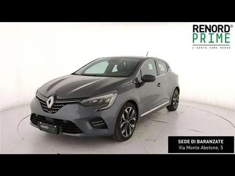 Used RENAULT CLIO Hybrid 2021 Ad 