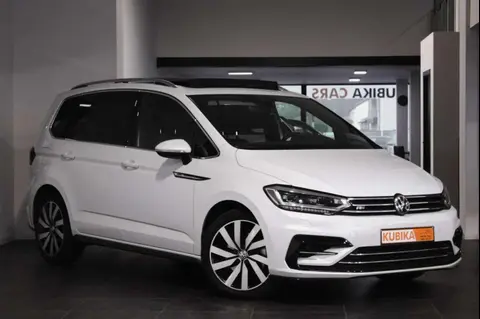 Used VOLKSWAGEN TOURAN Petrol 2017 Ad 