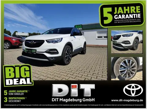 Used OPEL GRANDLAND Hybrid 2020 Ad 