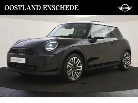 Used MINI COOPER Petrol 2024 Ad 