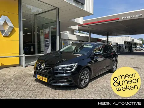 Used RENAULT MEGANE Petrol 2022 Ad 