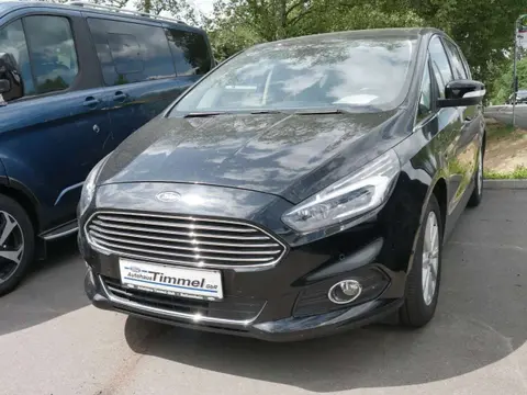 Used FORD S-MAX Petrol 2017 Ad 